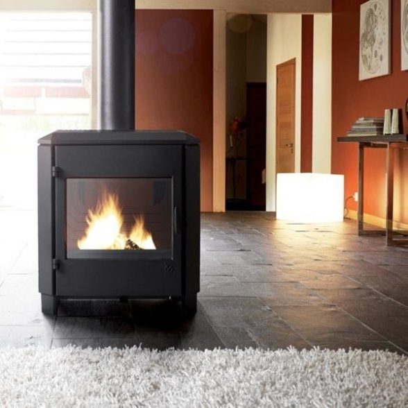 Stufa A Legna In Ghisa Desireé 8 kW 4 Stelle Caminetti Montegrappa Antracite - immagine 2